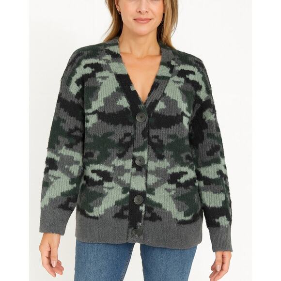 Vince Camuto cardigan sweater camo print eyelash button up V-neck SOFT SZ LG - Picture 1 of 9
